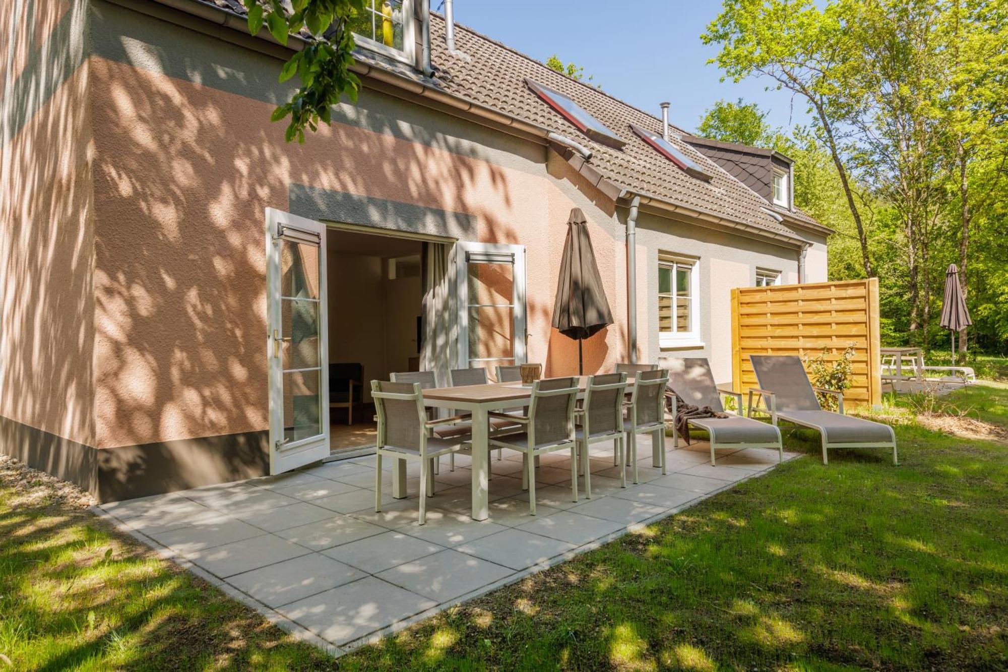 Center Parcs Eifel Mosel Nuerburgring Hotel Gunderath Exterior foto